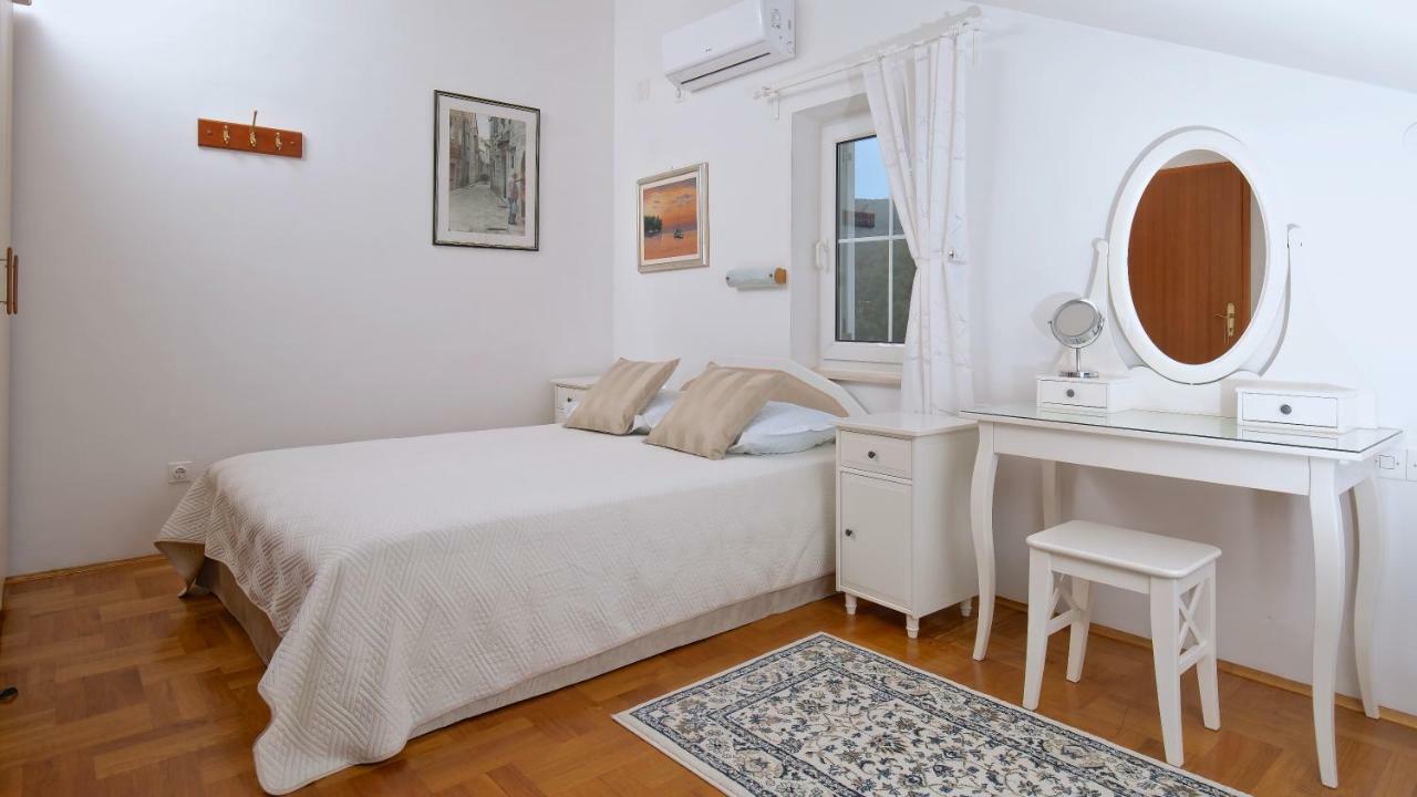 Kalina Deluxe Apartments Jelsa  Exterior foto