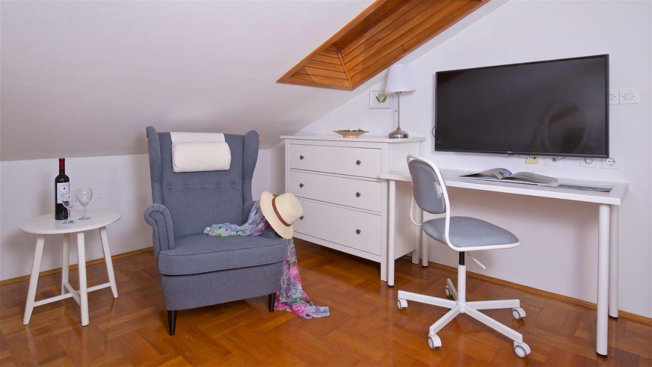 Kalina Deluxe Apartments Jelsa  Exterior foto